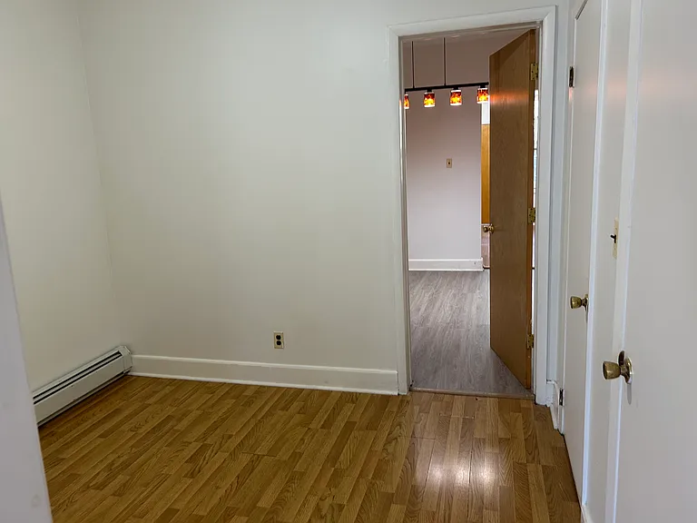 139 Johnston Ave #3 — Photo 4