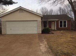 7243 Tall Oak Ct, Saint Louis, MO