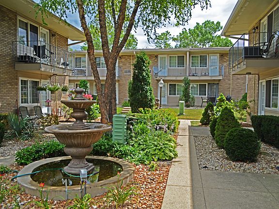 2nd image of 8638-56 W Golf Rd #8642-11