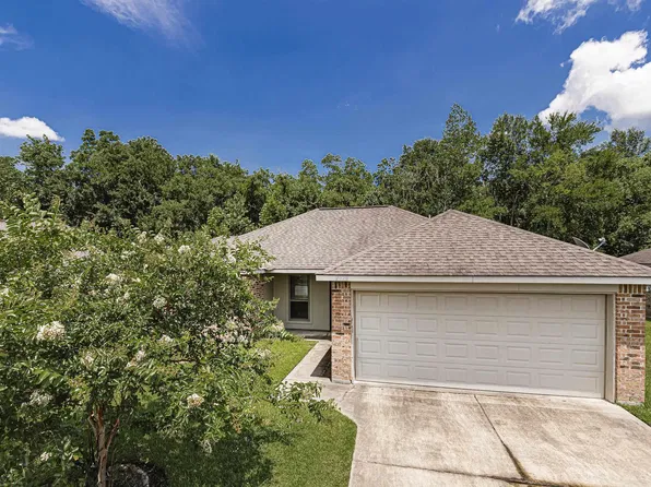 2028 S Helens Way Ave, Gonzales, LA 70737