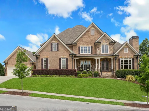 2262 Crimson King Dr, Braselton, GA 30517