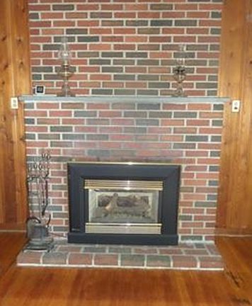 4th image of 2406 Smiths Ln