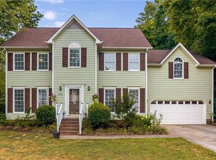 3410 Briarbend Dr, Greensboro, NC 27410