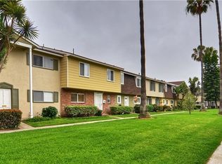 8155 Deerfield Dr, Huntington Beach, CA 92646