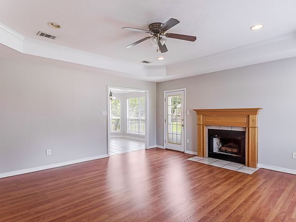 2nd image of 13601 Tara Hills Dr