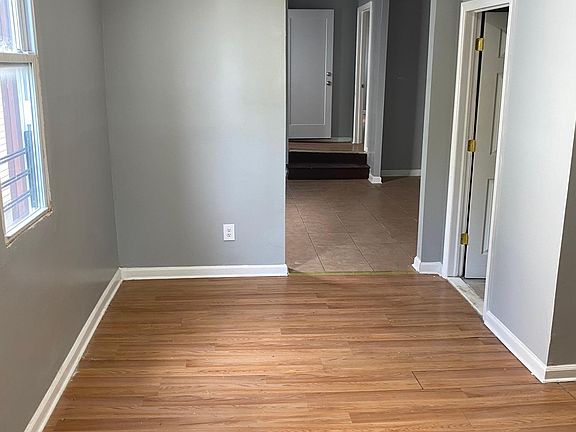 2nd image of 293 W Runyon St Floor 2