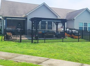 28 Sunset Cove Dr, Rossville, GA 30741