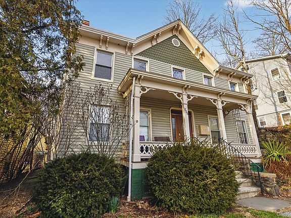 3rd image of 1206 Main Street