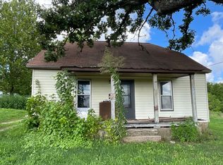 710 Hickory St, Barnett, MO 65011