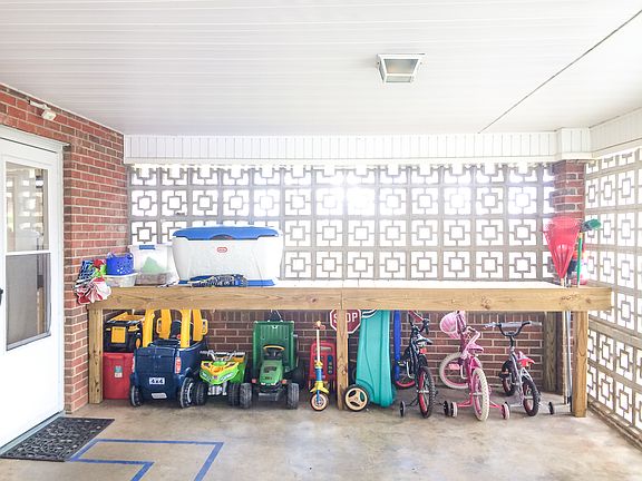 Built-in storage in Carport