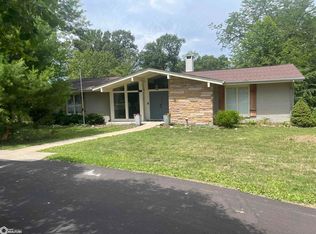 1003 Westwood Dr, Mount Pleasant, IA 52641