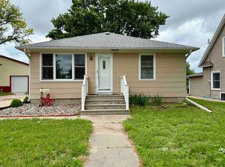 341 N Phillips St, Lawrence, NE 68957