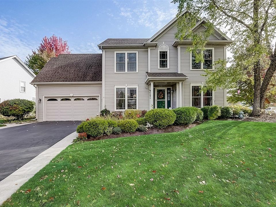 1st image of 806 Meadow Ln