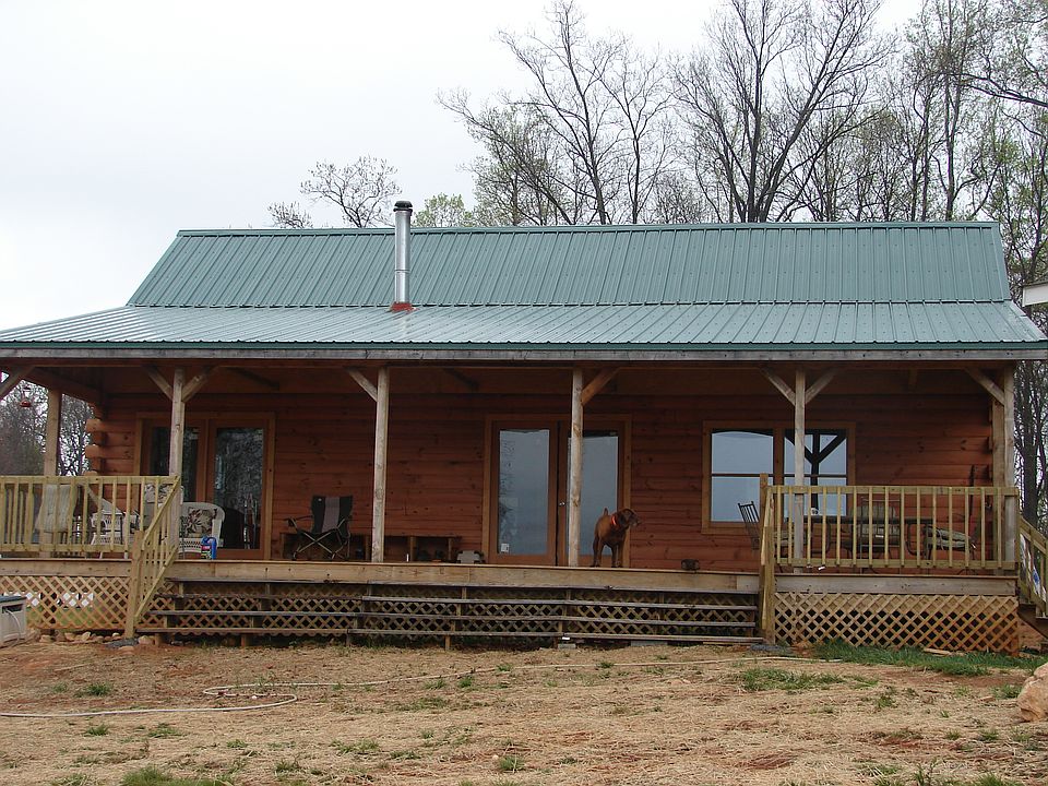 1st image of 444 Apricot Ln