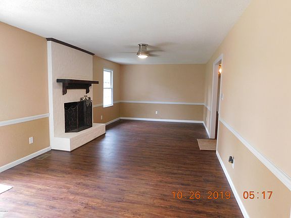 3rd image of 2720 Nowell Dr