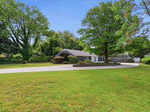 54 N Willard Ave, Hampton, VA 23663