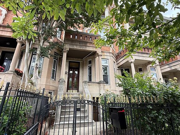 3rd image of 2329 Eutaw Pl
