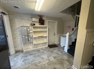 4 Douglass St #2, Cambridge, MA 02139