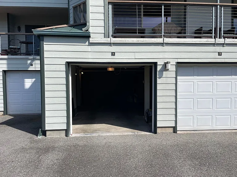 1499 SE 9th Ave #204 — Photo 16