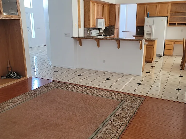 2131 Park Warren Ct — Photo 14