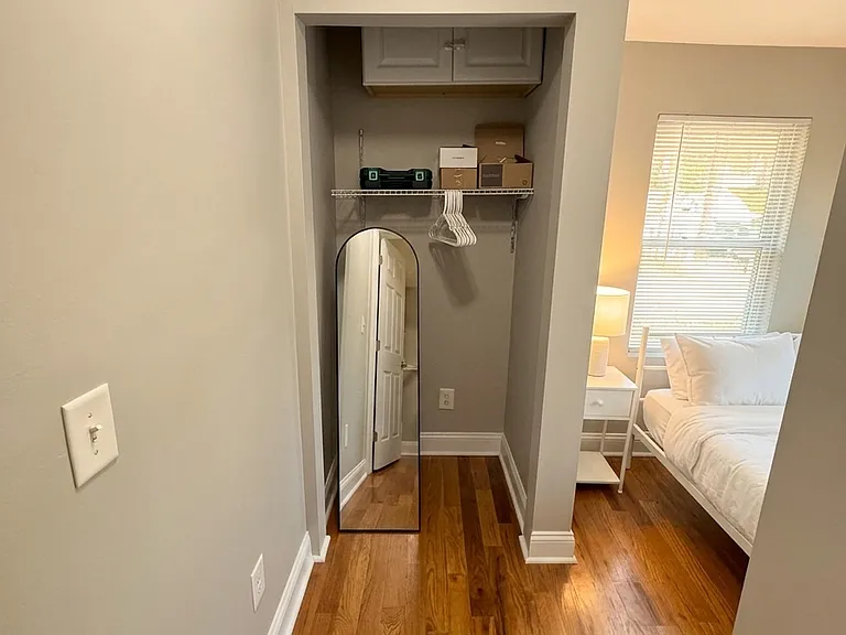 1033 Palmetto Ave SW — Photo 5