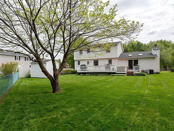 4th image of 7965 Caraway Dr
