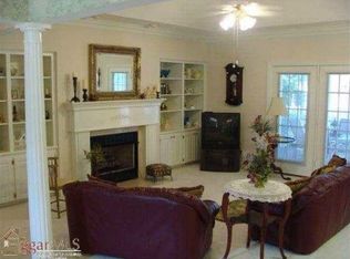 309 Banbury Cir, Simpsonville, SC 29681