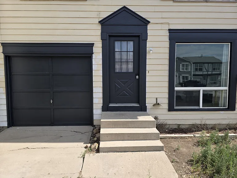2022 Kennedy Ave — Photo 1