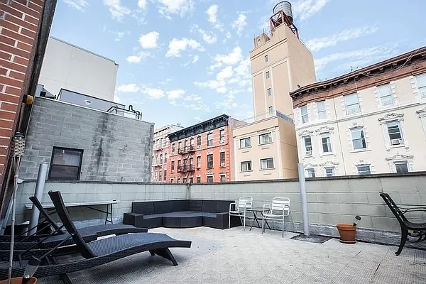 Rented by REAL New York | media 19