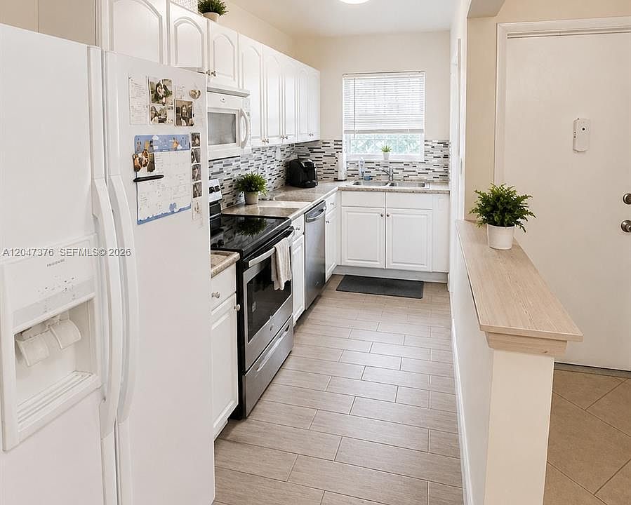 1st image of 270 E Layne Blvd #110