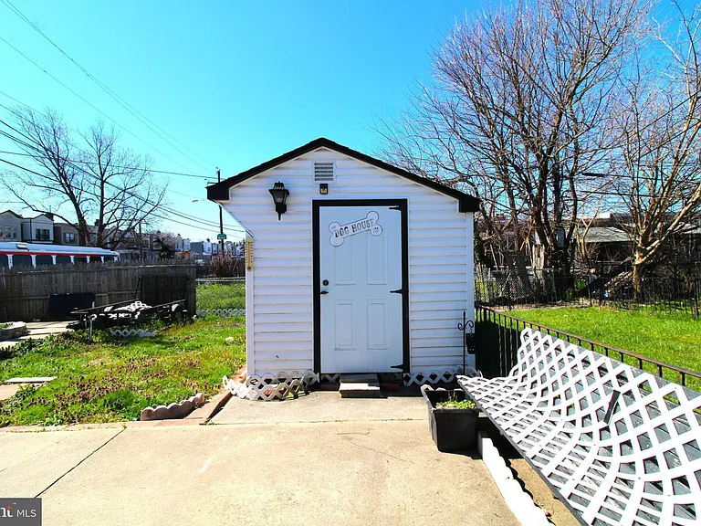 2250 S 56th St — Photo 26