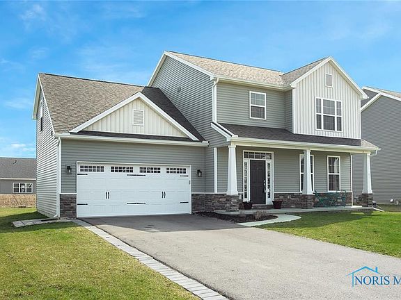 3rd image of 119 Bentley Dr