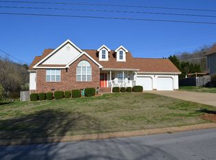 280 Valley Breeze Dr, Ringgold, GA 30736