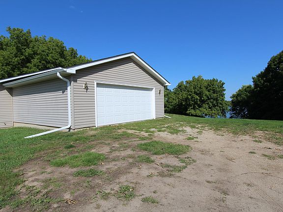 5th image of 32894 Pepin Ct