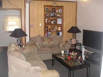 3rd image of 434 Bruck Ave