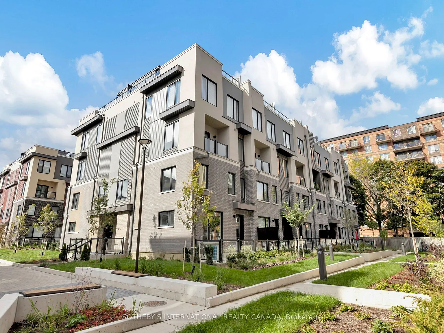 2 bed, $2,800 — Photo 1