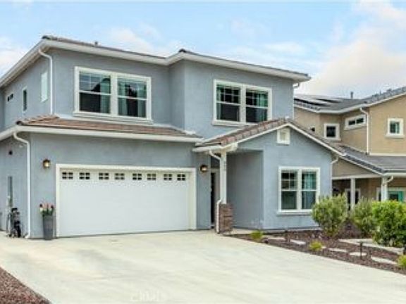 2nd image of 884 Salinas Ave