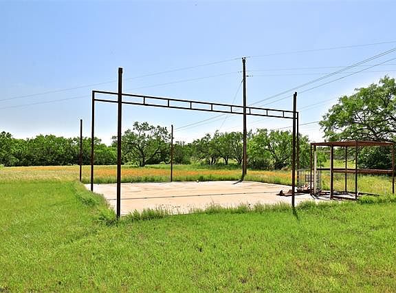 3rd image of 3320 State Highway 351