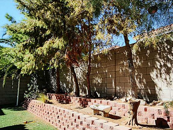 3rd image of 10167 Monks Hood Ct