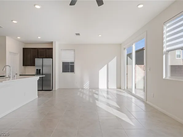 4103 Golden Fleece Ave, Las Vegas, NV 89141