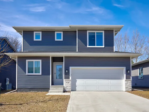 4728 167th St, Urbandale, IA 50323