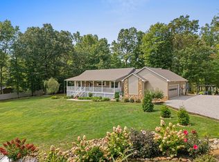 533 T Rd, Monterey, TN 38574