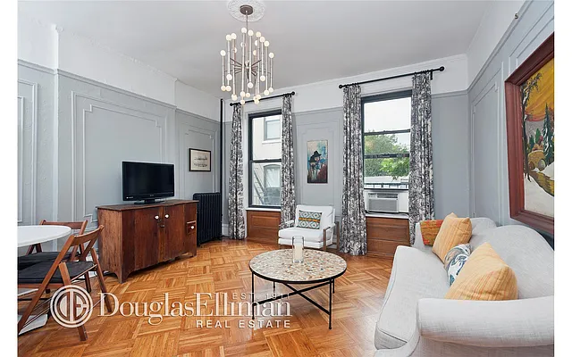 Sold by Douglas Elliman | media 27