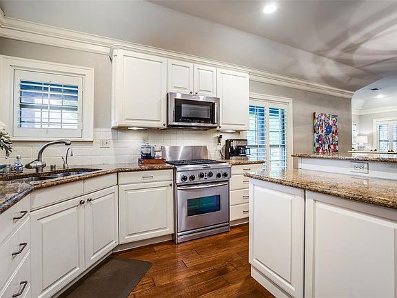 3rd image of 6146 Vickery Blvd