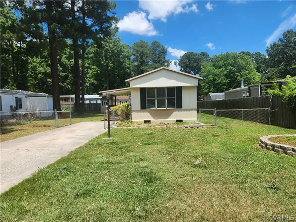 2302 Swift Bluff Dr, South Chesterfield, VA 23834