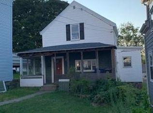 9 Albion St, Salem, MA 01970
