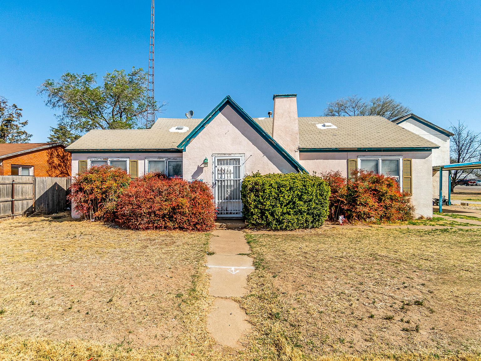 525 SE 2nd St, Tulia, TX 79088 Zillow