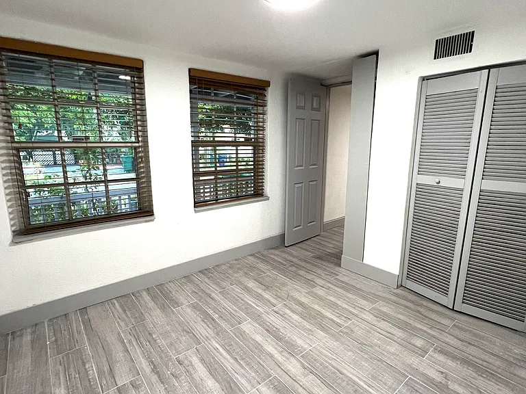 SECOND ROOM