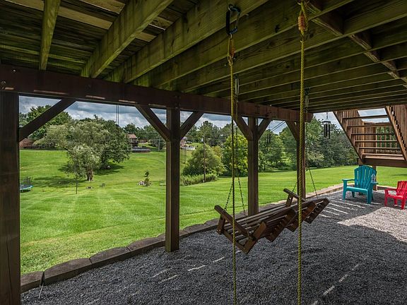 5th image of 108 Rejeanna Dr
