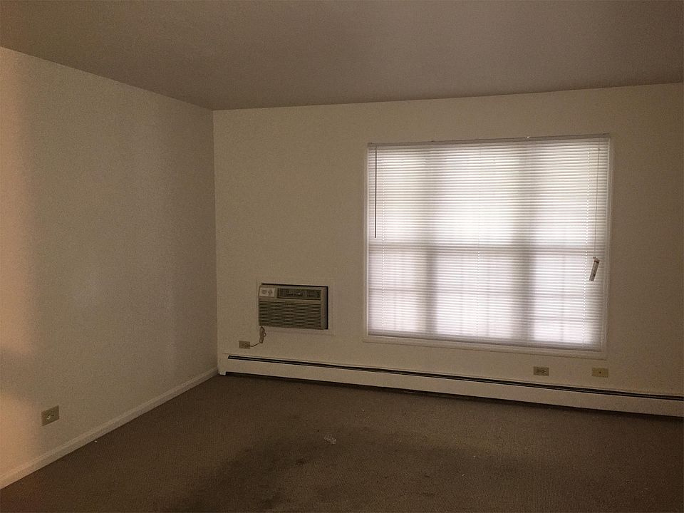 1st image of 57 N Jane Dr APT 4